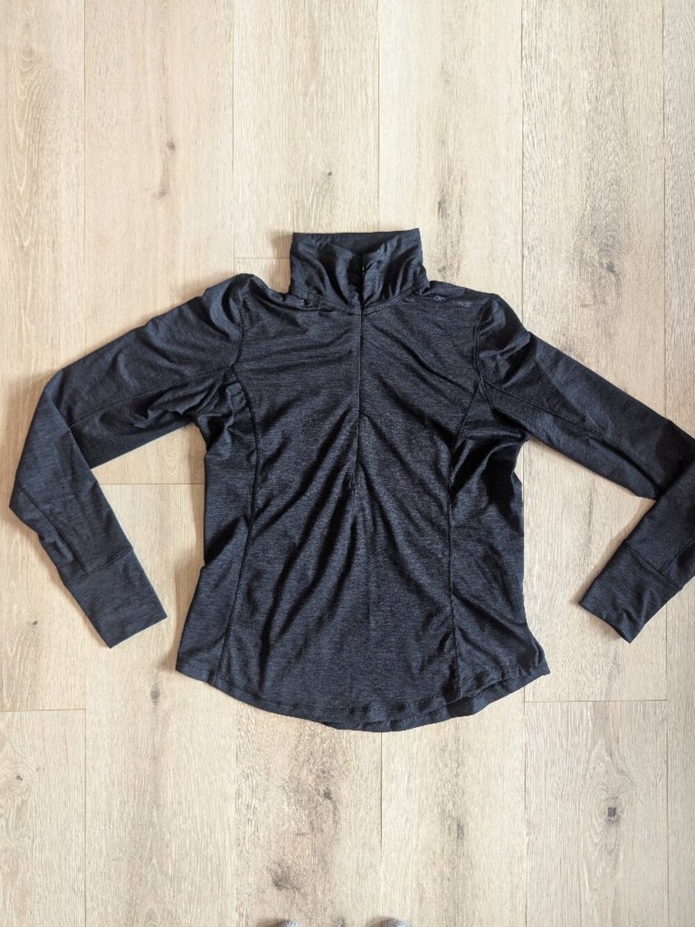Brooks Running Half-Zip Top Small